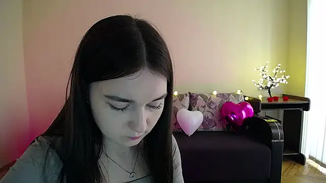 Pretty shy online show from 03-12-25, 12:04