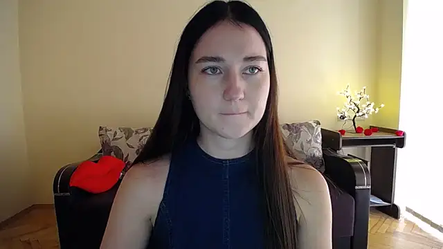 Snapshot of Pretty_shy chatting on 07-27-26, 08:32 Pretty shy online show from 07-27-26, 08:32