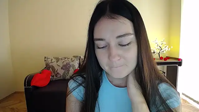 Snapshot of Pretty_shy chatting on 07-28-26, 07:59 Pretty shy online show from 07-28-26, 07:59