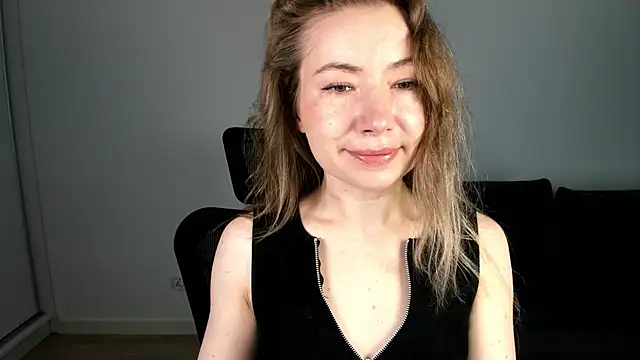 Snapshot of Mia_Tasty chatting on 05-14-26, 06:31 Mia Tasty online show from 05-14-26, 06:31
