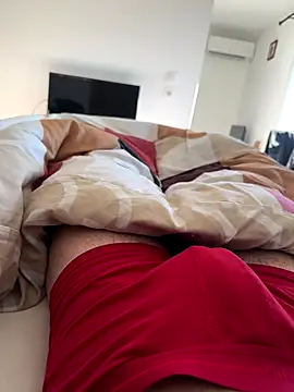 Snapshot of sudistept chatting on 01-07-26, 11:01 sudistept online show from 01-07-26, 11:01