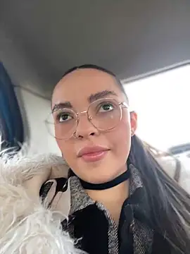 AnaWest online show from 01-25-25, 05:40