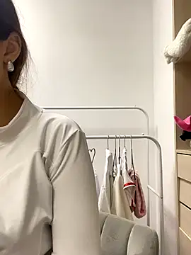 AnaWest online show from 09-16-25, 06:36