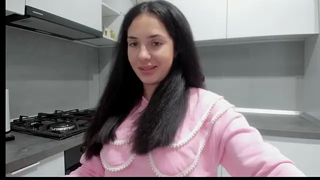 Snapshot of Emmapmg chatting on 11-25-25, 01:55 Emmapmg online show from 11-25-25, 01:55