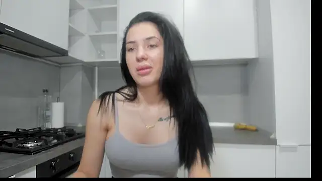 Snapshot of Emmapmg chatting on 01-15-26, 12:10 Emmapmg online show from 01-15-26, 12:10