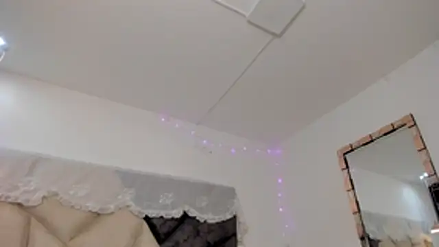 Snapshot of BonnieCute_ chatting on 02-08-26, 11:41 BonnieCute online show from 02-08-26, 11:41