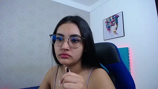 antonella sweetlittle online show from 12-17-25, 09:15