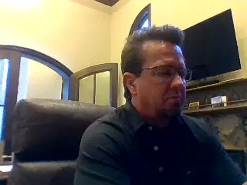 Snapshot of sluttydylan chatting on 12-17-24, 11:27 sluttydylan online show from 12-17-24, 11:27