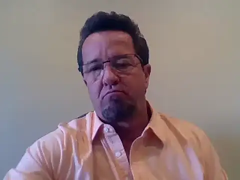 Snapshot of sluttydylan chatting on 12-19-24, 10:42 sluttydylan online show from 12-19-24, 10:42
