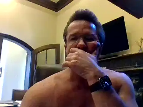Snapshot of sluttydylan chatting on 01-17-25, 06:44 sluttydylan online show from 01-17-25, 06:44
