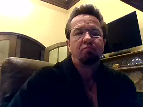 Snapshot of sluttydylan chatting on 02-10-25, 07:26 sluttydylan online show from 02-10-25, 07:26