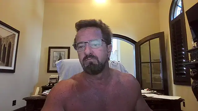 Snapshot of sluttydylan chatting on 09-18-25, 05:04 sluttydylan online show from 09-18-25, 05:04