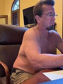 sluttydylan online show from 02-02-26, 06:39