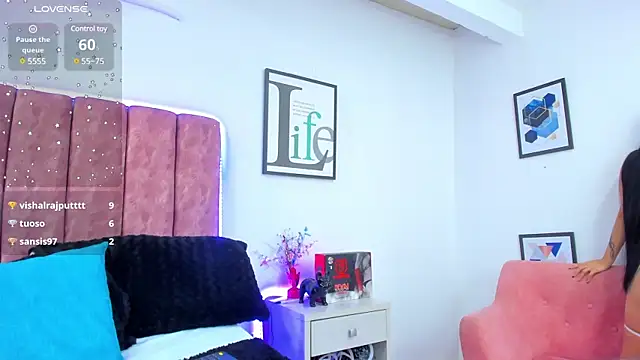 Snapshot of KathyShine chatting on 01-10-25, 03:06 KathyShine online show from 01-10-25, 03:06
