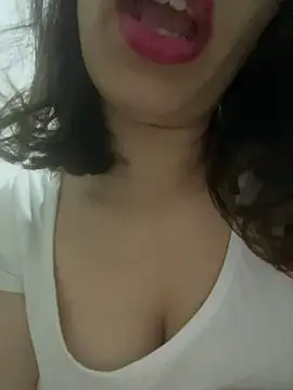 Snapshot of farah-36 chatting on 02-21-25, 03:34 farah-36 online show from 02-21-25, 03:34