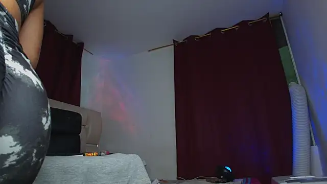 im mishellbigass online show from 01-06-26, 06:06