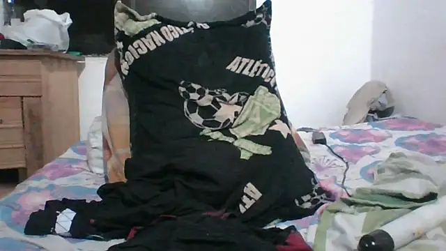 MaximoSualteza777 online show from 02-12-25, 05:26