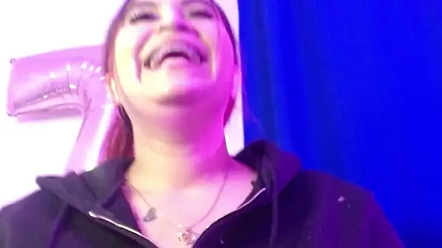 Snapshot of cata__gutierrez_ chatting on 11-29-25, 04:15 cata gutierrez online show from 11-29-25, 04:15