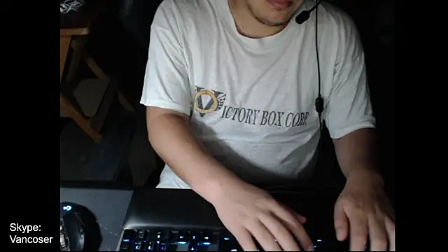 thealfawolf01 online show from 02-09-25, 05:40