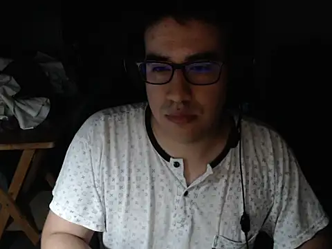 thealfawolf01 online show from 03-18-25, 12:16