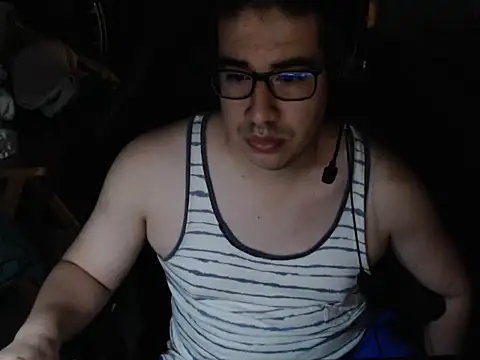 thealfawolf01 online show from 06-07-26, 04:49