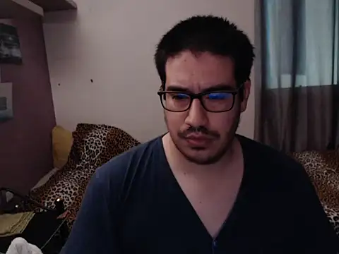 thealfawolf01 online show from 07-09-26, 01:09