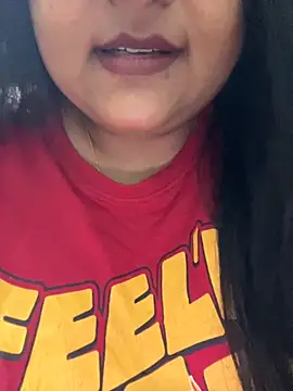 smile pretty online show from 11-20-25, 06:29