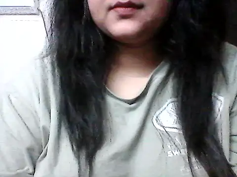 smile pretty online show from 04-15-26, 08:09