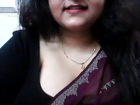 smile pretty online show from 04-23-26, 04:42