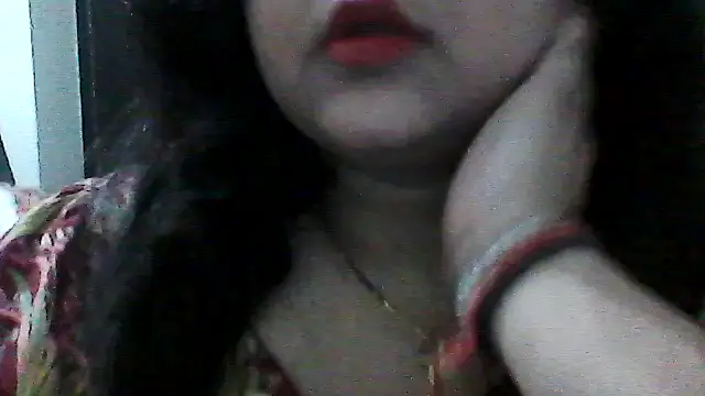 Snapshot of smile_pretty chatting on 06-11-26, 05:44 smile pretty online show from 06-11-26, 05:44