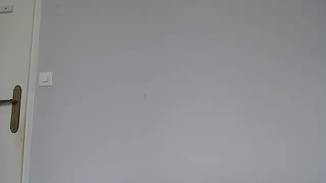 Lynylou online show from 03-08-26, 02:54