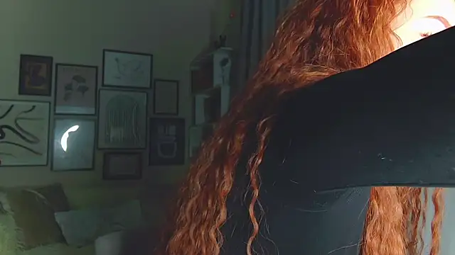 JudyWalkerr online show from 02-12-25, 07:24