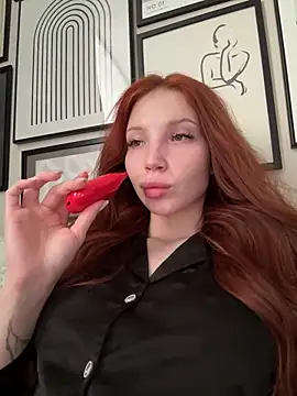 JudyWalkerr online show from 02-20-25, 12:25