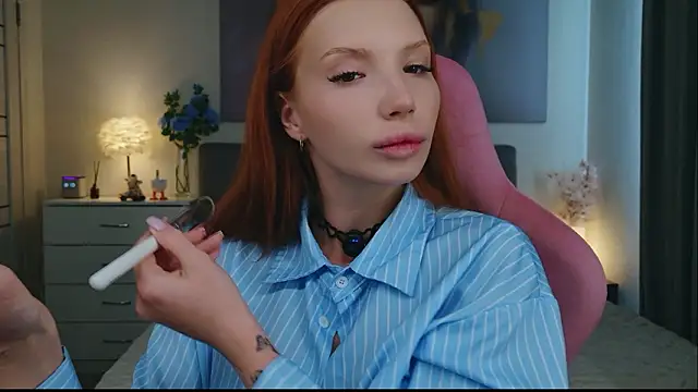 JudyWalkerr online show from 02-28-26, 05:19