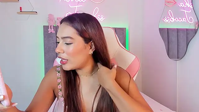 Snapshot of jacobss_gh chatting on 01-25-25, 10:18 jacobss gh online show from 01-25-25, 10:18