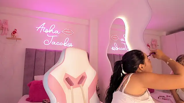 Snapshot of jacobss_gh chatting on 09-28-25, 10:26 jacobss gh online show from 09-28-25, 10:26