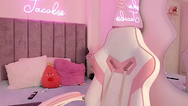 Snapshot of jacobss_gh chatting on 11-03-25, 09:05 jacobss gh online show from 11-03-25, 09:05