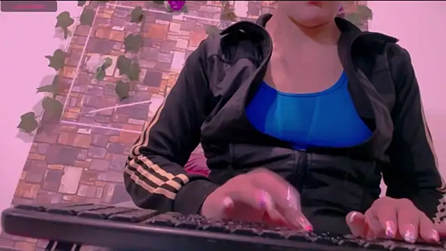 CrazyRousex online show from 10-09-25, 04:16