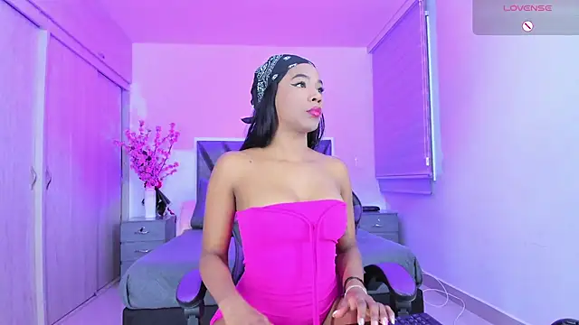 paula  cruzz online show from 07-21-26, 05:21