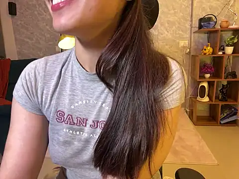 MidnightFlame online show from 01-09-25, 10:20