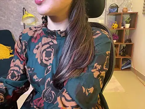 MidnightFlame online show from 02-02-25, 07:35