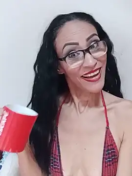 Snapshot of BarbaraMature chatting on 05-22-26, 04:01 BarbaraMature online show from 05-22-26, 04:01