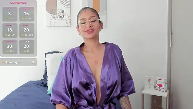 SeleneClark online show from 04-30-26, 08:57