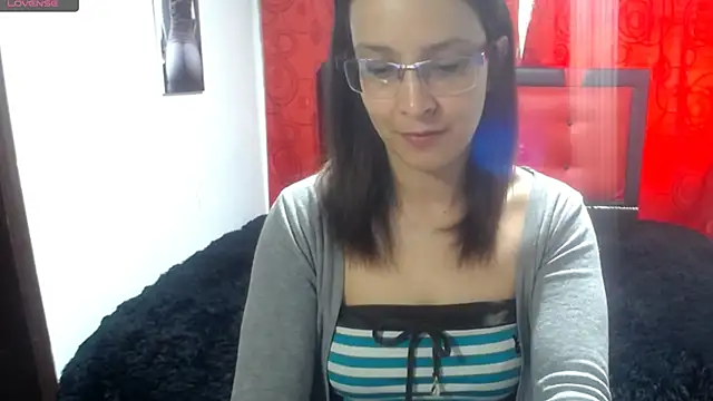 Snapshot of tatysmaturemilf chatting on 12-12-24, 02:11 tatysmaturemilf online show from 12-12-24, 02:11