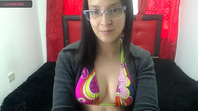 Snapshot of tatysmaturemilf chatting on 12-26-24, 02:37 tatysmaturemilf online show from 12-26-24, 02:37
