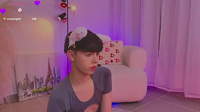 Snapshot of sebbyrose chatting on 02-21-25, 07:34 sebbyrose online show from 02-21-25, 07:34