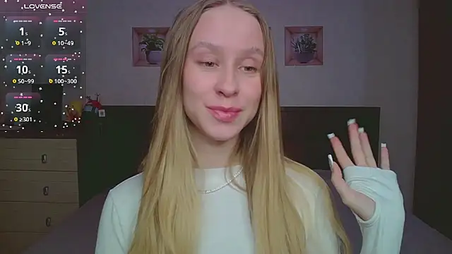 Snapshot of Lily__Devil chatting on 01-11-26, 03:39 Lily Devil online show from 01-11-26, 03:39