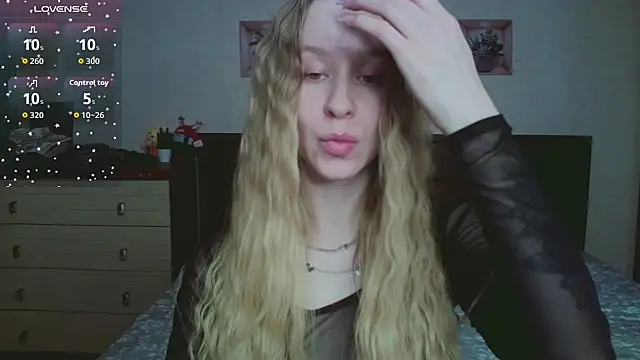 Lily  Devil online show from 02-10-26, 12:53