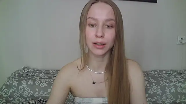 Lily  Devil online show from 04-12-26, 04:01