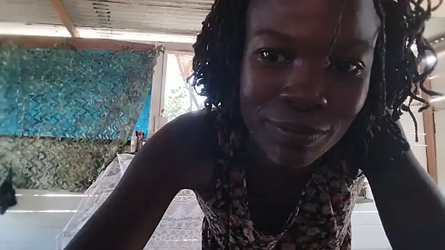 Snapshot of self-sufficientplay chatting on 11-15-25, 12:02 self-sufficientplay online show from 11-15-25, 12:02